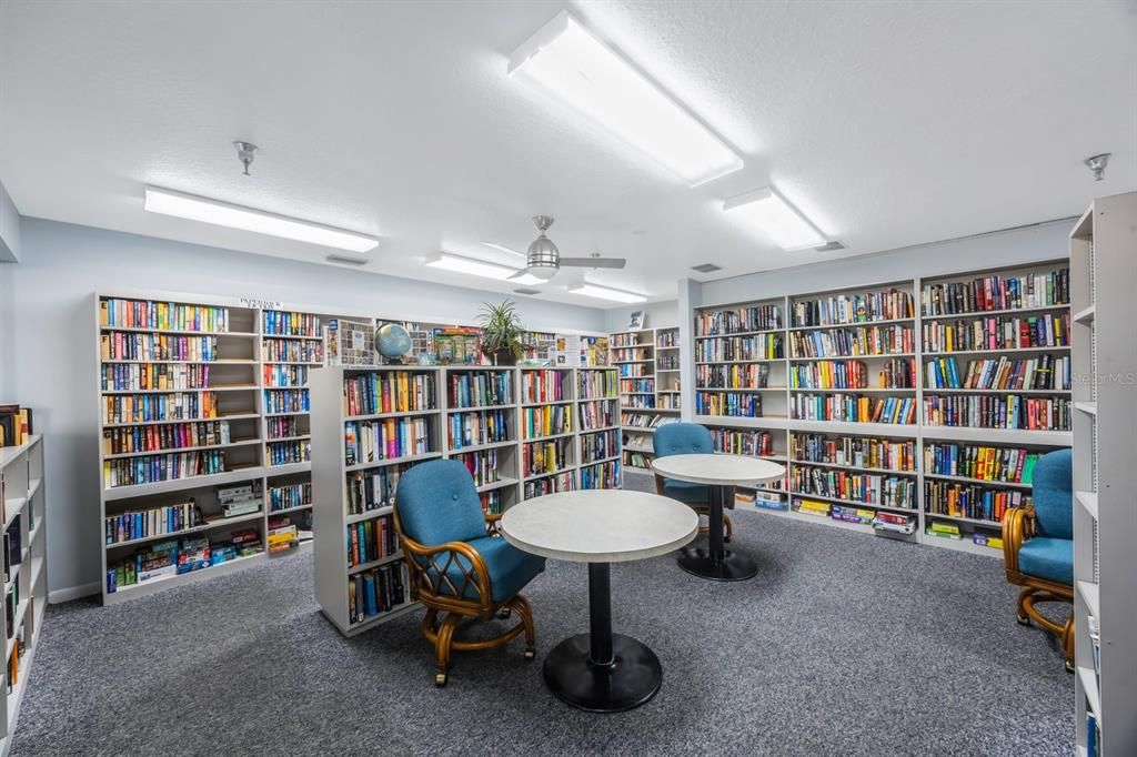 For Sale: $950,000 (3 beds, 2 baths, 1915 Square Feet)