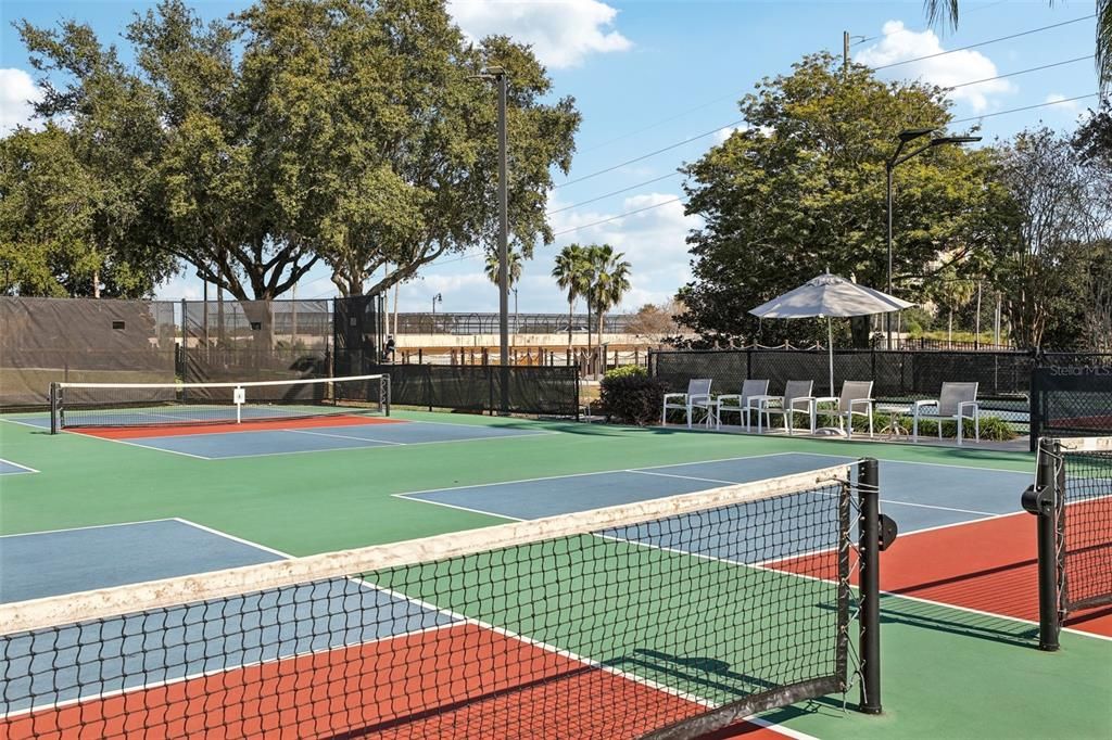 For Sale: $350,000 (0.20 acres)