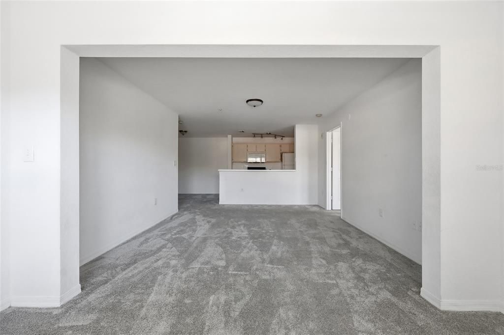 For Rent: $1,550 (2 beds, 2 baths, 1142 Square Feet)