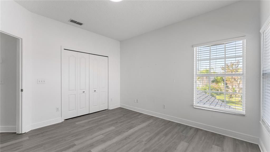 待售: $569,000 (4 贝兹, 3 浴室, 2720 平方英尺)