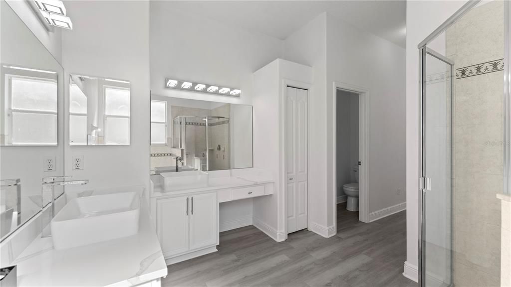 待售: $569,000 (4 贝兹, 3 浴室, 2720 平方英尺)