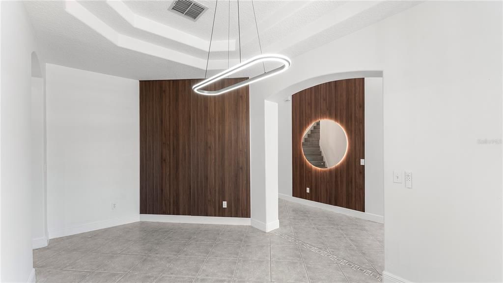 待售: $569,000 (4 贝兹, 3 浴室, 2720 平方英尺)