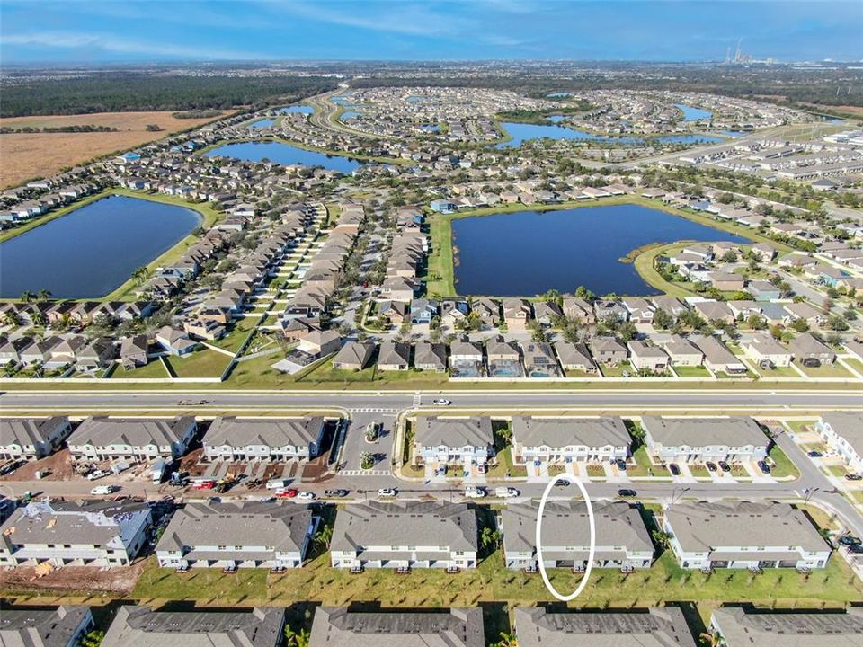 En Venta: $285,000 (3 camas, 2 baños, 1701 Pies cuadrados)