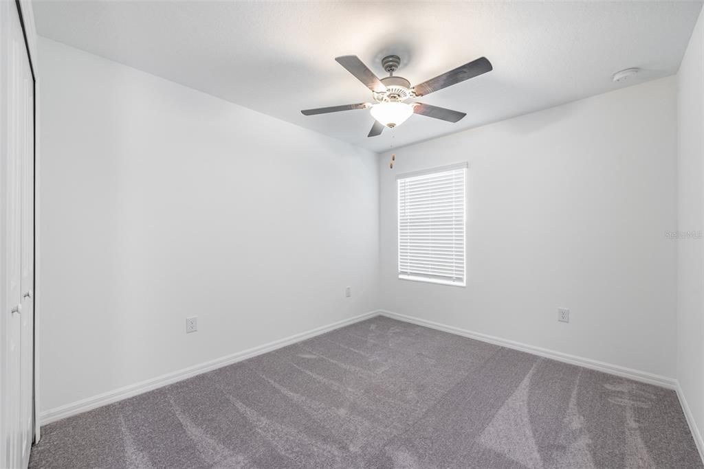 En Venta: $285,000 (3 camas, 2 baños, 1701 Pies cuadrados)