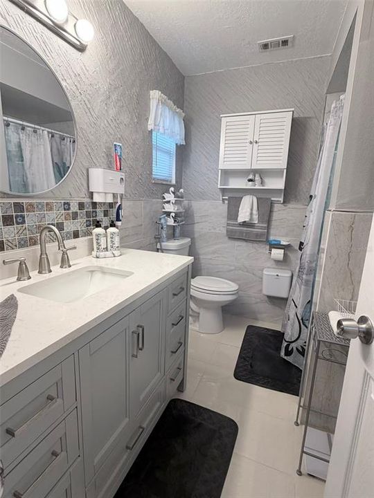 待售: $239,900 (3 贝兹, 2 浴室, 1073 平方英尺)