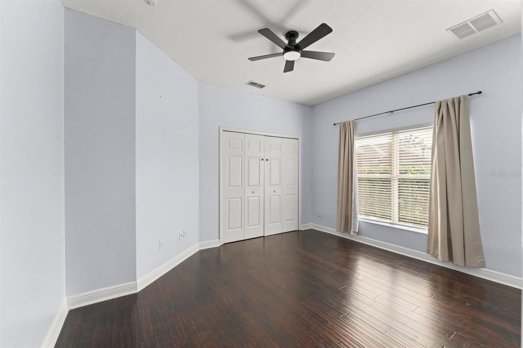 合同活跃: $624,950 (5 贝兹, 4 浴室, 3129 平方英尺)