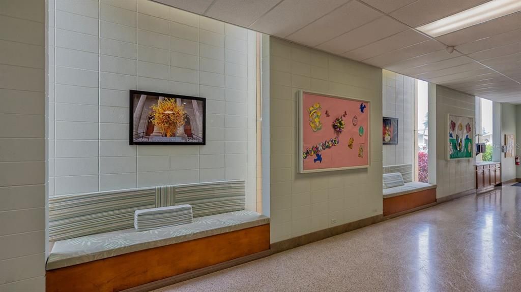 For Sale: $149,900 (2 beds, 2 baths, 1152 Square Feet)