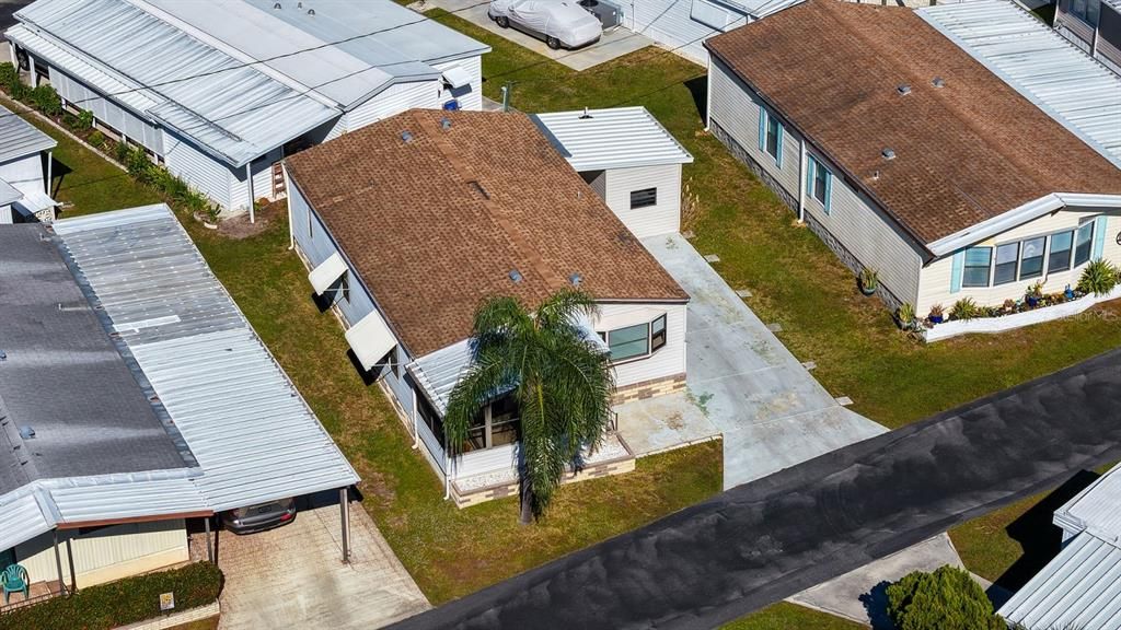 For Sale: $149,900 (2 beds, 2 baths, 1152 Square Feet)