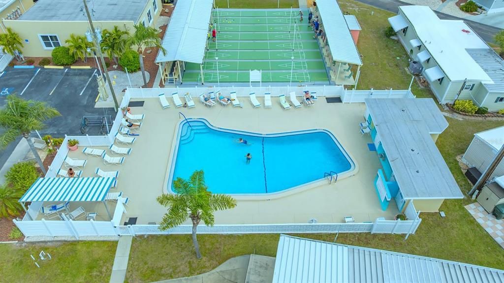 For Sale: $149,900 (2 beds, 2 baths, 1152 Square Feet)