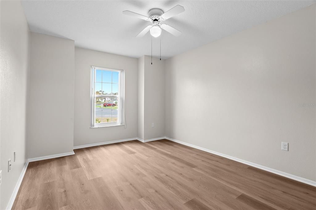 待售: $349,000 (3 贝兹, 2 浴室, 1667 平方英尺)