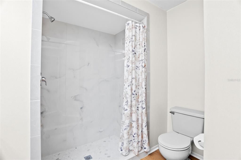 待售: $349,000 (3 贝兹, 2 浴室, 1667 平方英尺)