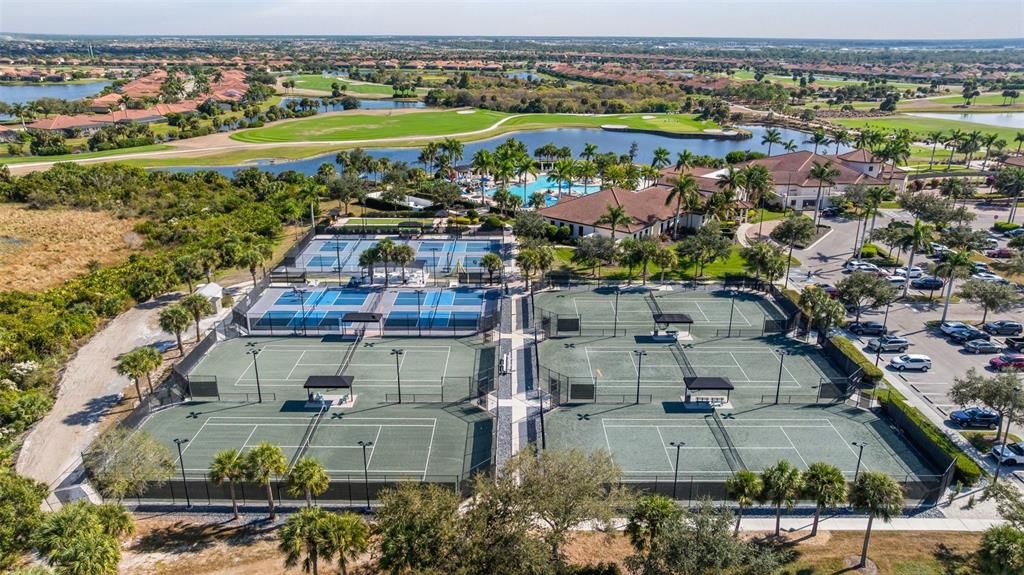 For Sale: $749,000 (3 beds, 2 baths, 1681 Square Feet)