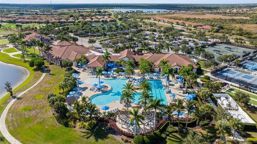 For Sale: $749,000 (3 beds, 2 baths, 1681 Square Feet)