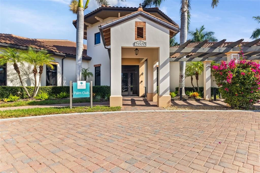 For Sale: $749,000 (3 beds, 2 baths, 1681 Square Feet)