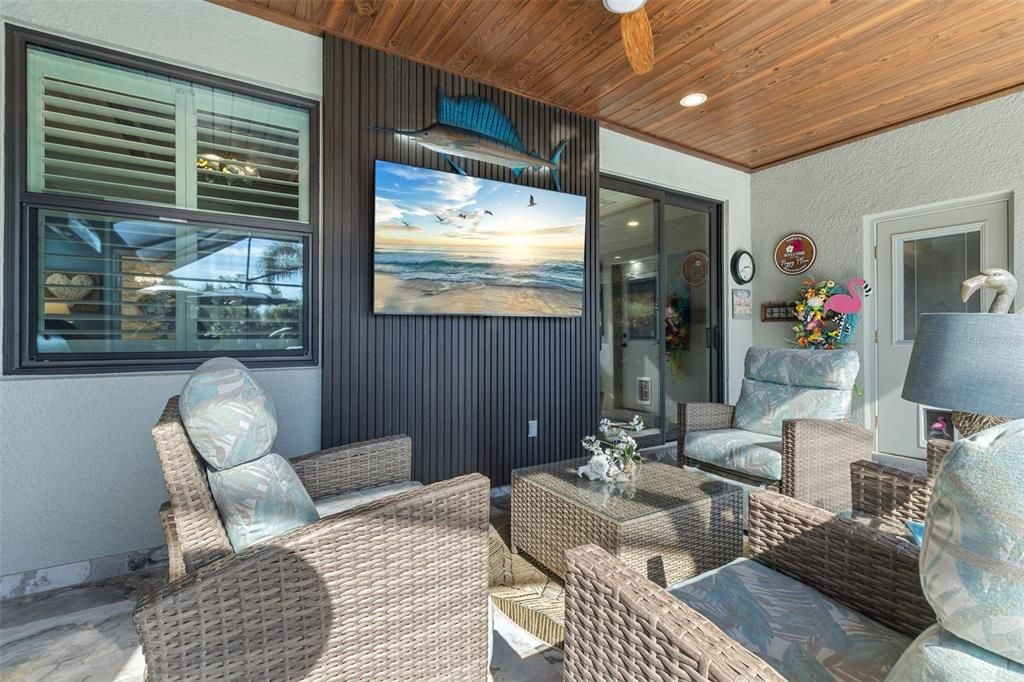 For Sale: $749,000 (3 beds, 2 baths, 1681 Square Feet)