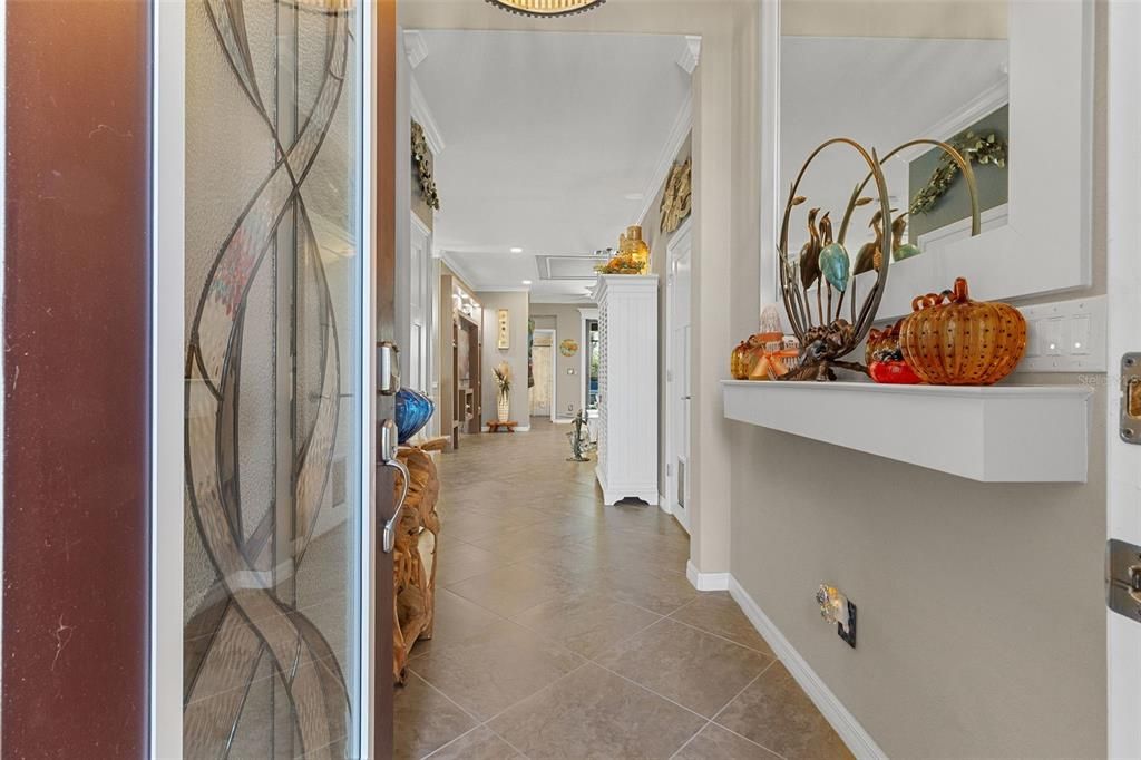 For Sale: $749,000 (3 beds, 2 baths, 1681 Square Feet)