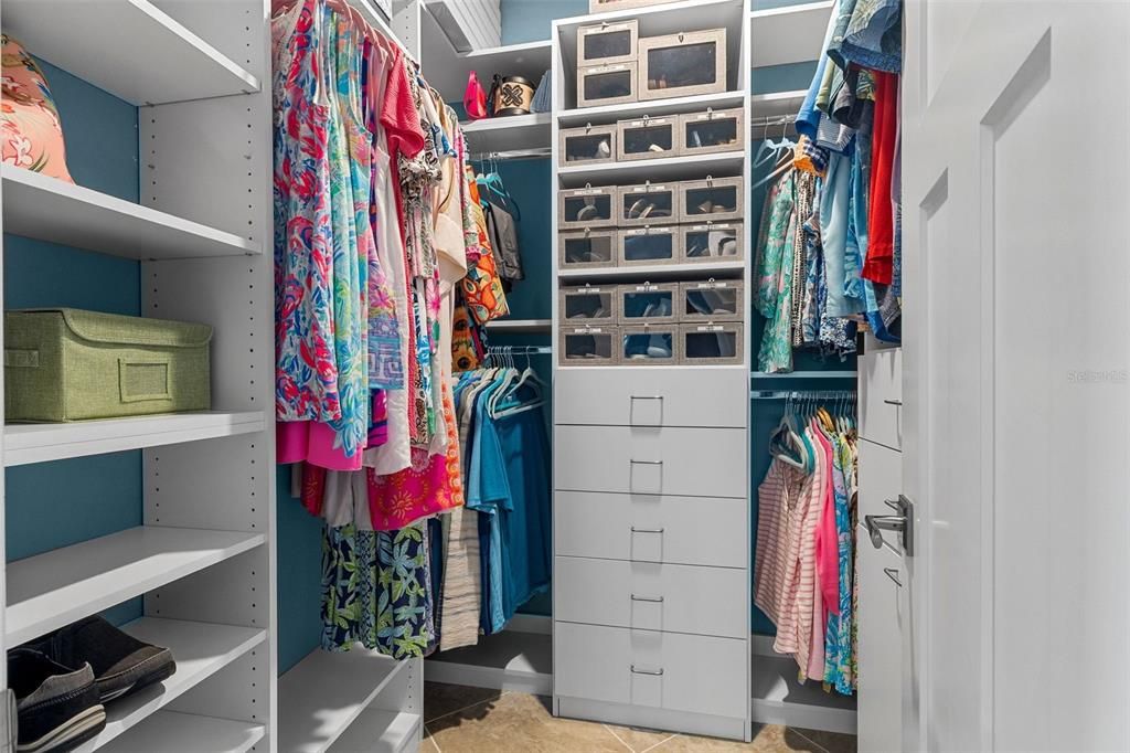 For Sale: $749,000 (3 beds, 2 baths, 1681 Square Feet)