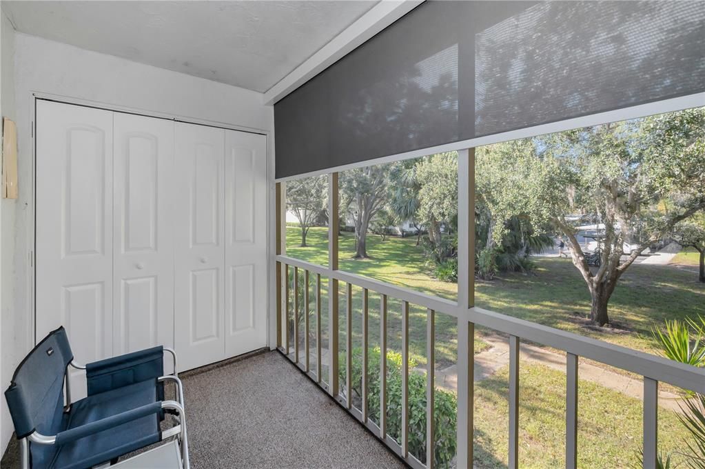 Active With Contract: $175,000 (2 beds, 2 baths, 1054 Square Feet)