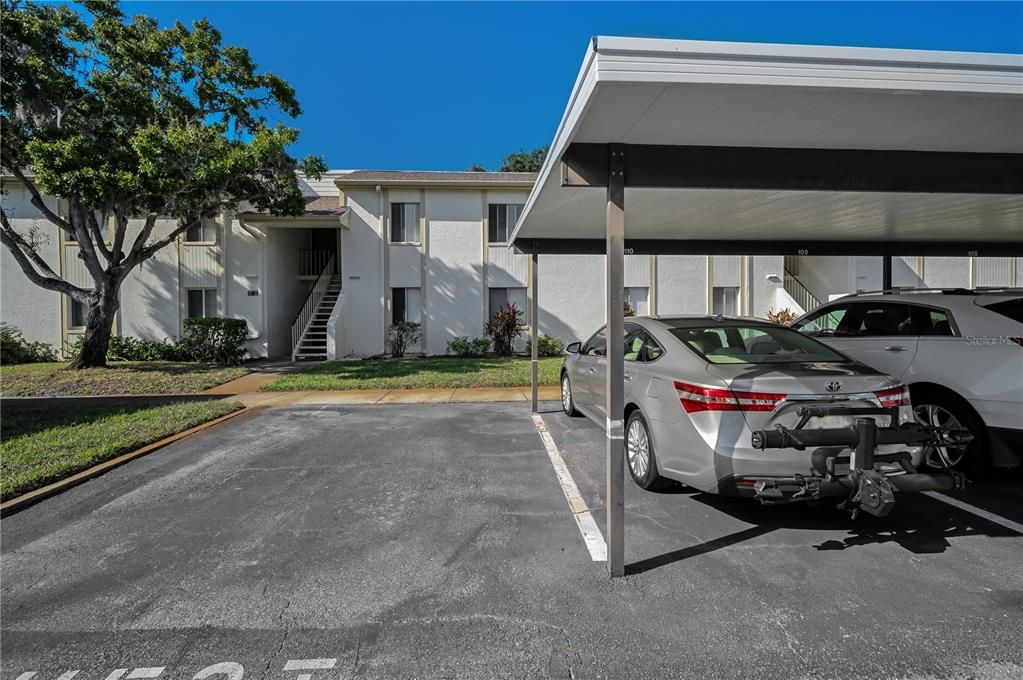 Active With Contract: $175,000 (2 beds, 2 baths, 1054 Square Feet)