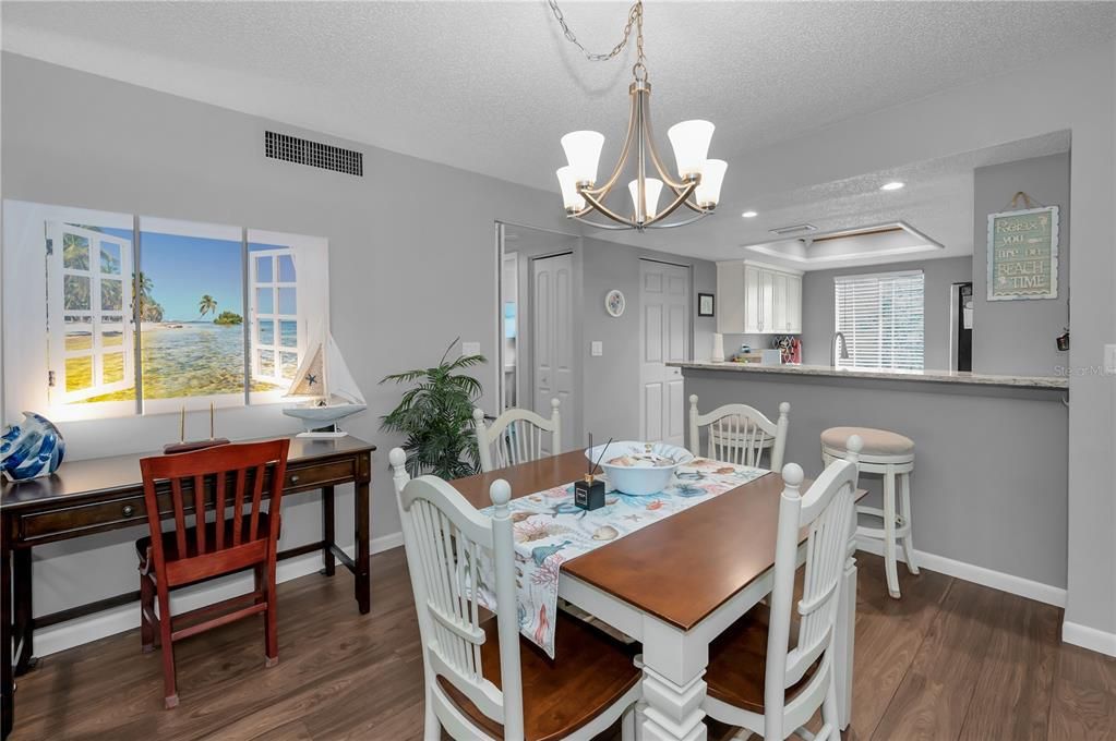 Active With Contract: $175,000 (2 beds, 2 baths, 1054 Square Feet)