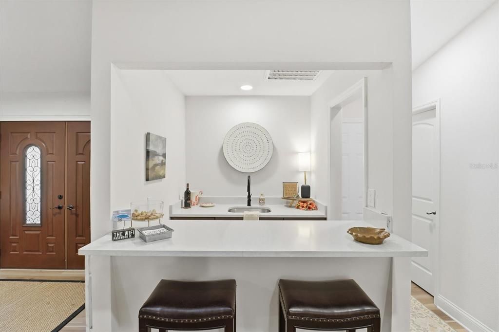 На продажу: $939,900 (3 спален, 2 ванн, 2560 Квадратных фут)