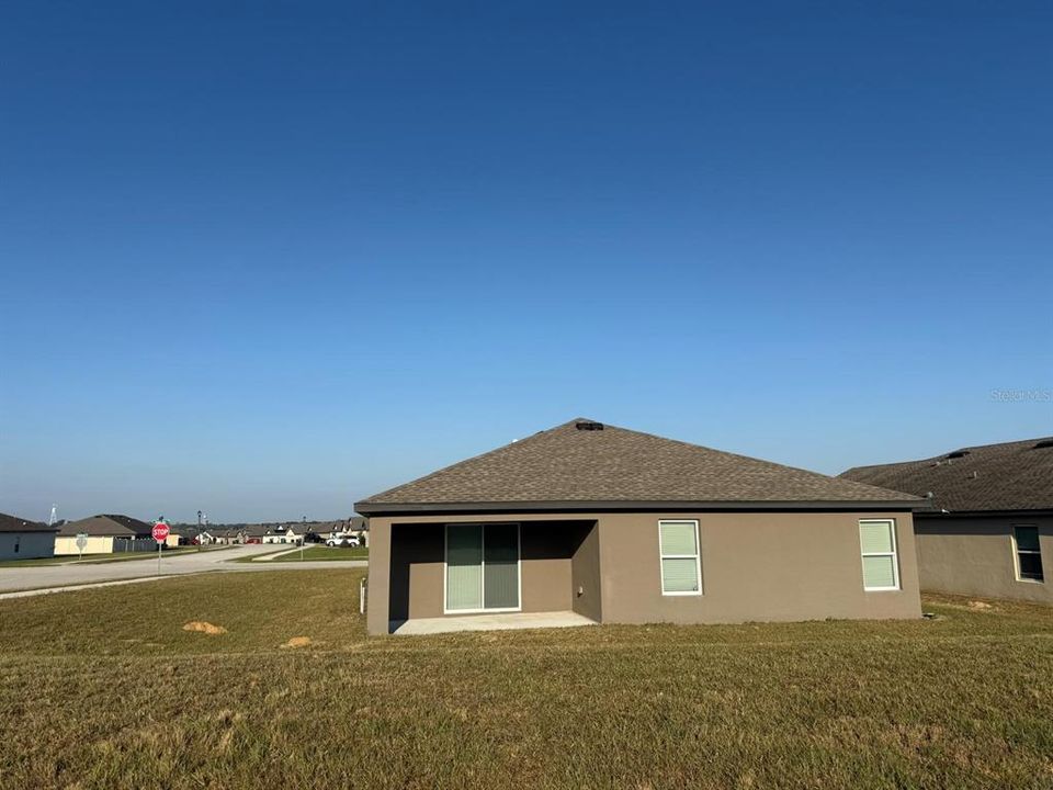 En Venta: $319,500 (4 camas, 2 baños, 1869 Pies cuadrados)