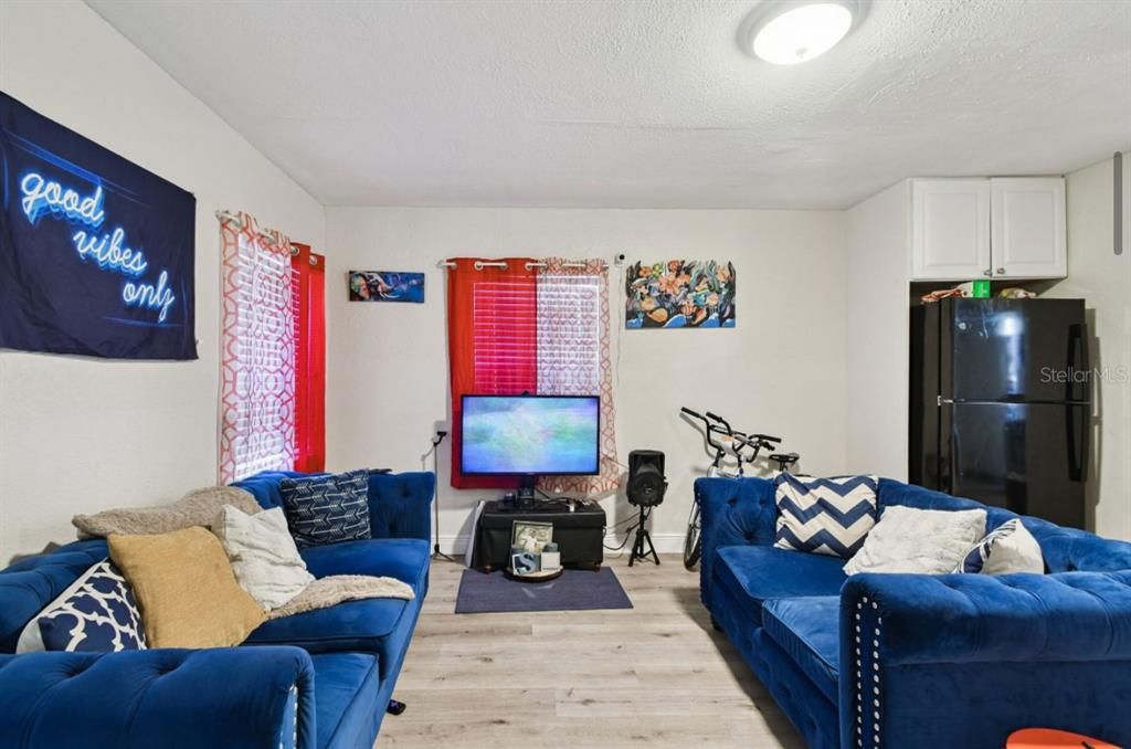 En Renta: $2,400 (2 camas, 1 baños, 850 Pies cuadrados)