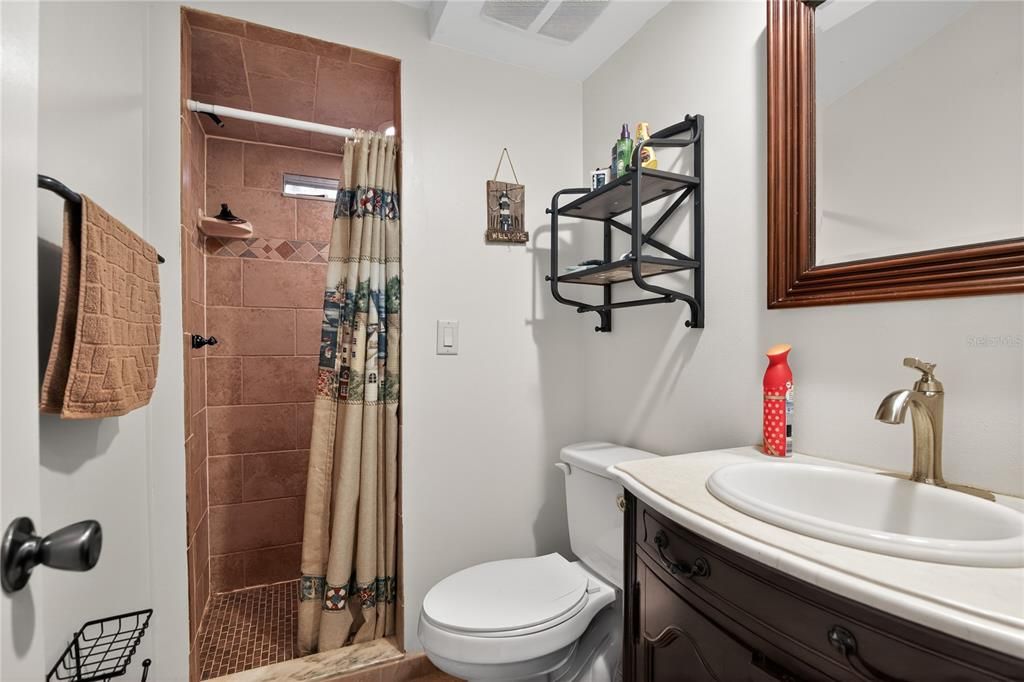 En Venta: $185,000 (3 camas, 2 baños, 1440 Pies cuadrados)