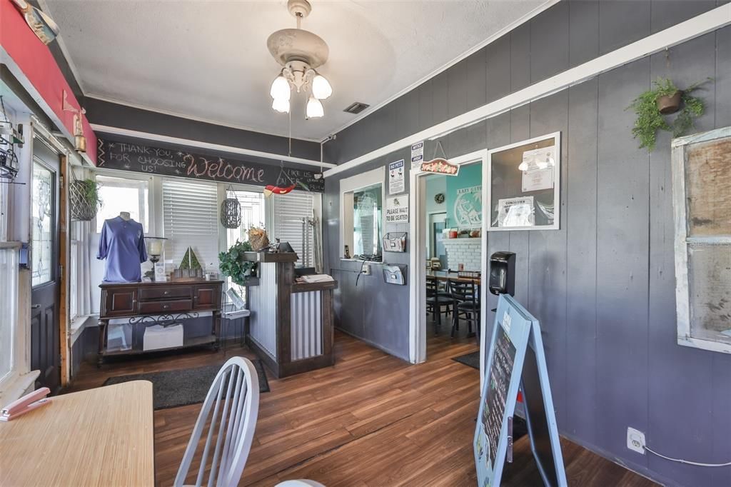 待售: $1,000,000 (0 贝兹, 0 浴室, 4594 平方英尺)