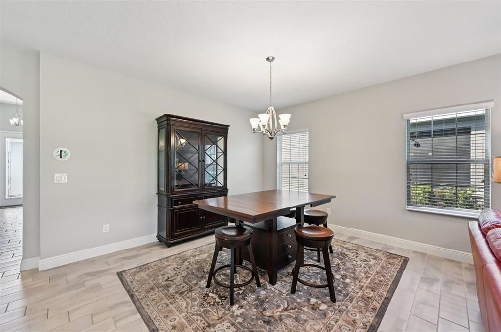 For Sale: $449,900 (4 beds, 3 baths, 2095 Square Feet)