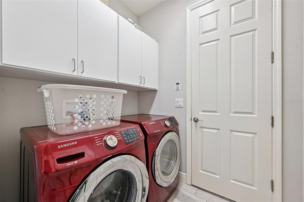 For Sale: $449,900 (4 beds, 3 baths, 2095 Square Feet)