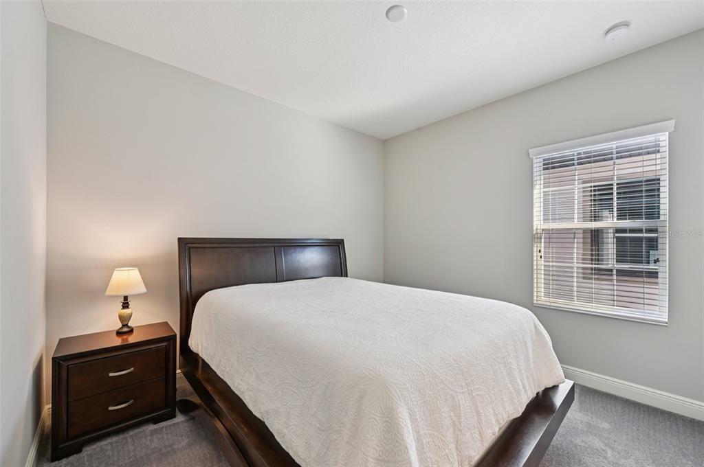 For Sale: $449,900 (4 beds, 3 baths, 2095 Square Feet)