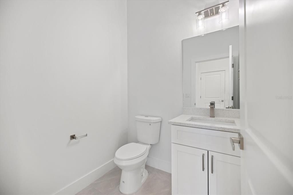 Active With Contract: $379,000 (4 beds, 2 baths, 1923 Square Feet)