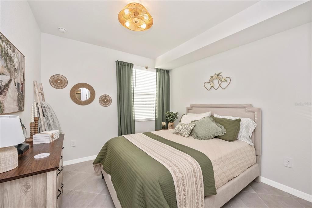 出租: $5,500 (3 贝兹, 2 浴室, 1789 平方英尺)