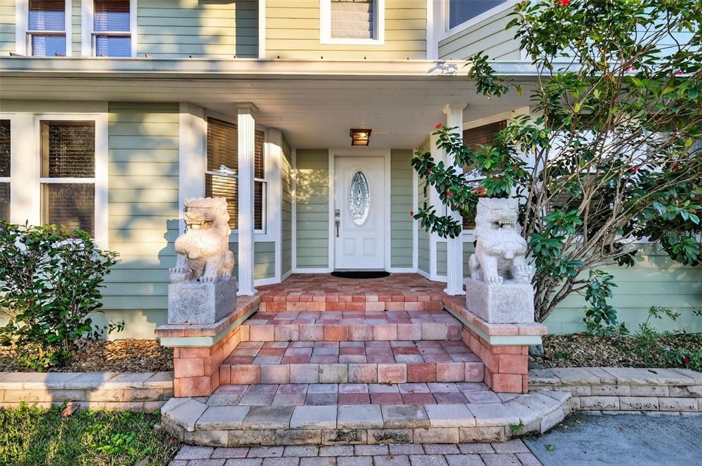 En Venta: $899,000 (5 camas, 3 baños, 3468 Pies cuadrados)