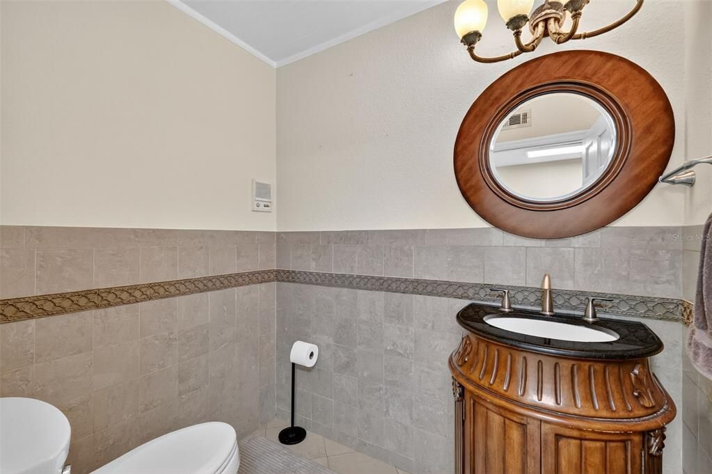 En Venta: $899,000 (5 camas, 3 baños, 3468 Pies cuadrados)