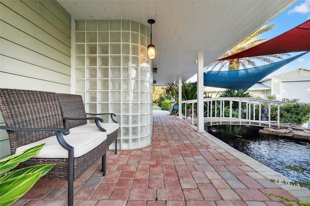 En Venta: $899,000 (5 camas, 3 baños, 3468 Pies cuadrados)