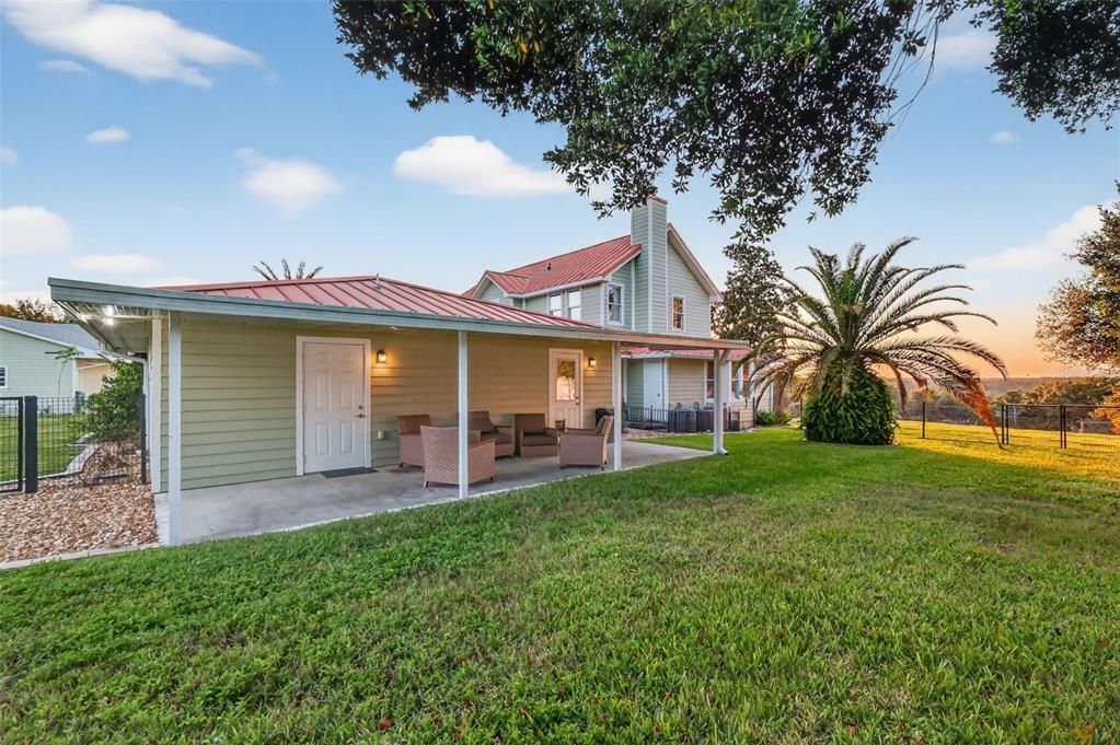 En Venta: $899,000 (5 camas, 3 baños, 3468 Pies cuadrados)