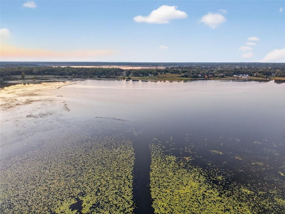 En Venta: $899,000 (5 camas, 3 baños, 3468 Pies cuadrados)