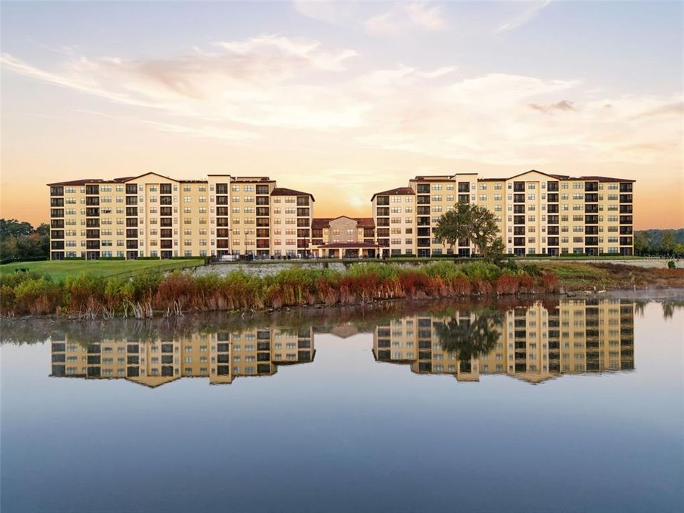 En Venta: $469,900 (3 camas, 3 baños, 1568 Pies cuadrados)