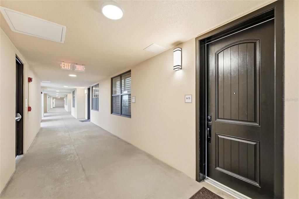 En Venta: $469,900 (3 camas, 3 baños, 1568 Pies cuadrados)