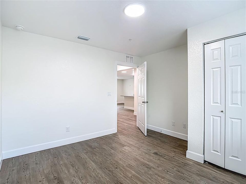 出租: $2,299 (3 贝兹, 2 浴室, 1130 平方英尺)