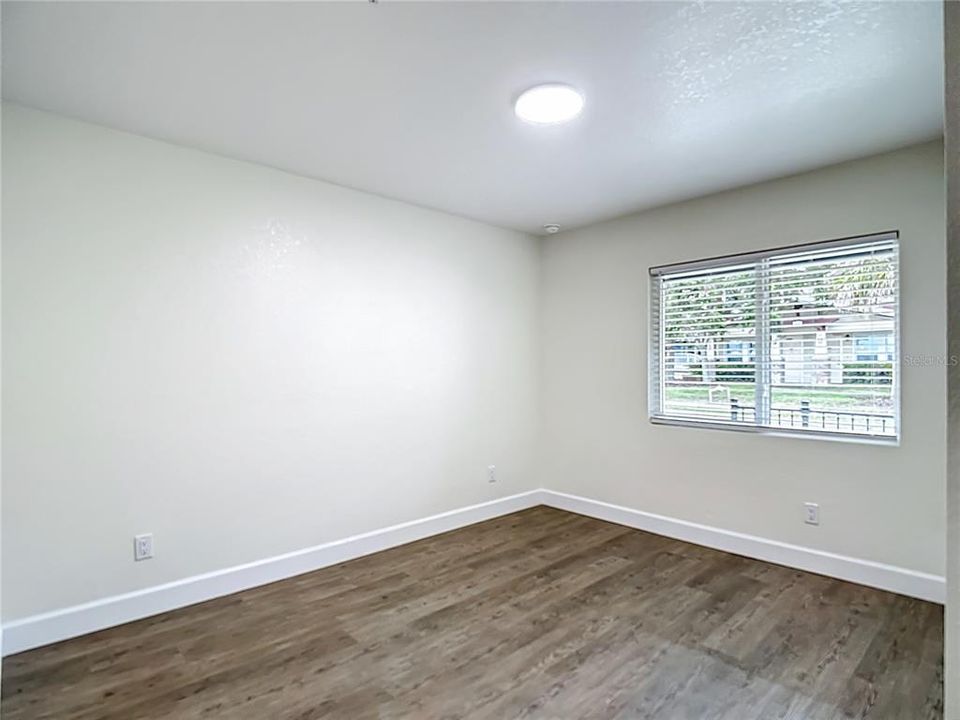 出租: $2,299 (3 贝兹, 2 浴室, 1130 平方英尺)