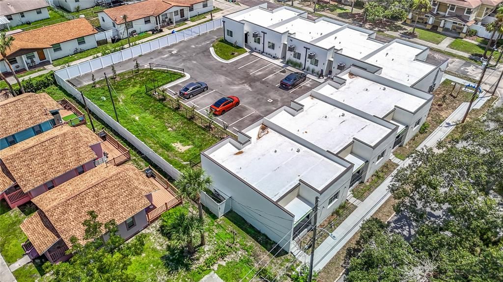 出租: $2,299 (3 贝兹, 2 浴室, 1130 平方英尺)