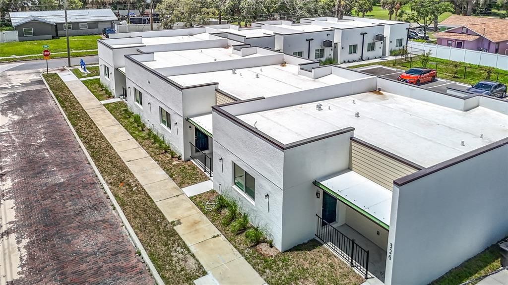 出租: $2,299 (3 贝兹, 2 浴室, 1130 平方英尺)