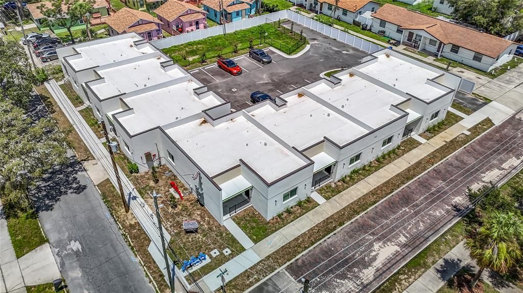 出租: $2,299 (3 贝兹, 2 浴室, 1130 平方英尺)