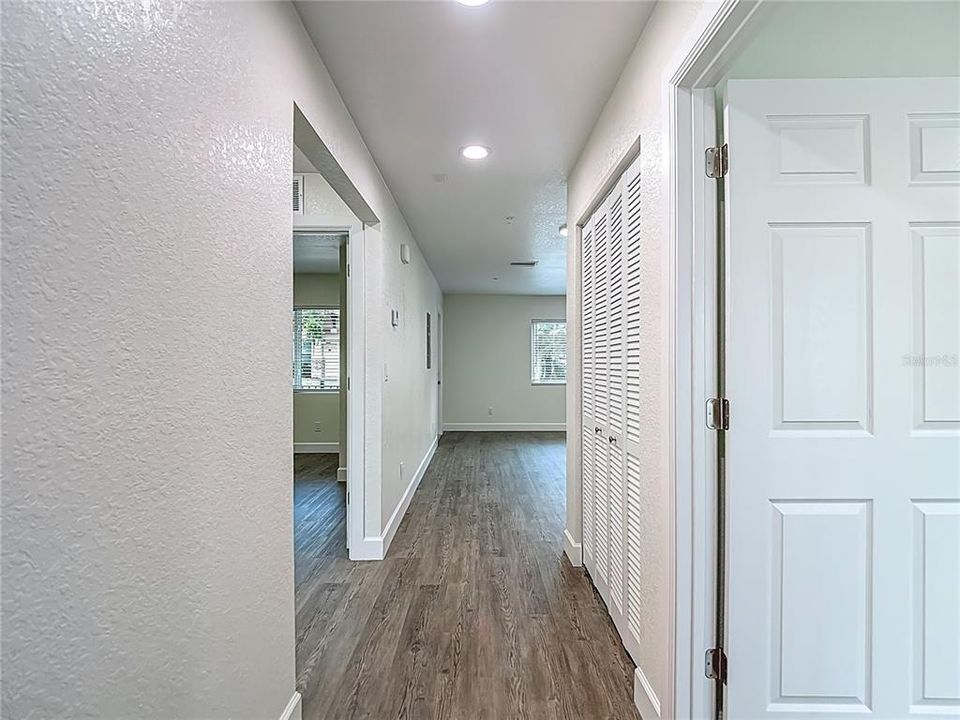 出租: $2,299 (3 贝兹, 2 浴室, 1130 平方英尺)