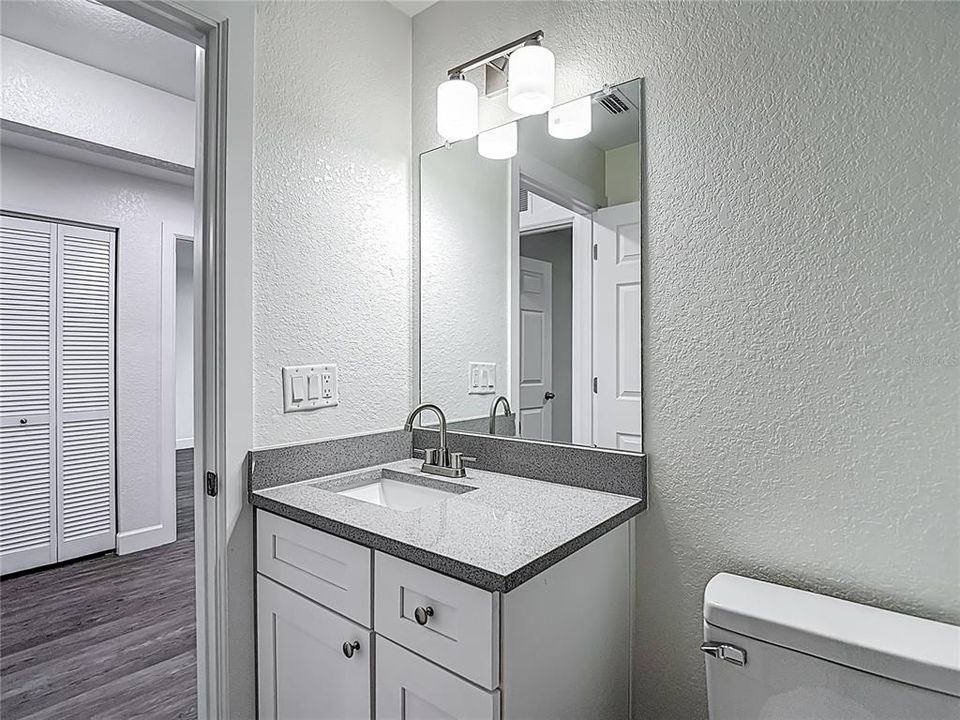 出租: $2,299 (3 贝兹, 2 浴室, 1130 平方英尺)