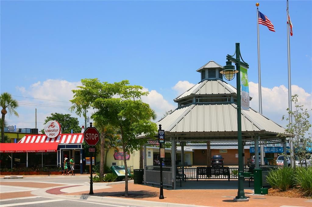 На продажу: $6,499,000 (4 спален, 4 ванн, 3882 Квадратных фут)