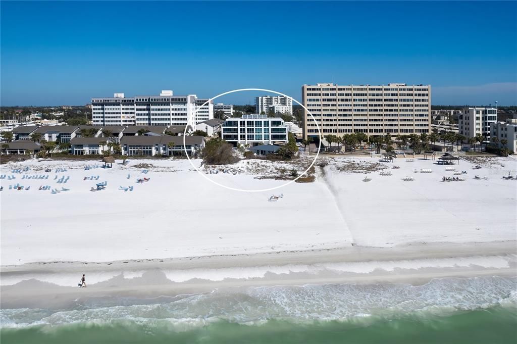 На продажу: $6,499,000 (4 спален, 4 ванн, 3882 Квадратных фут)